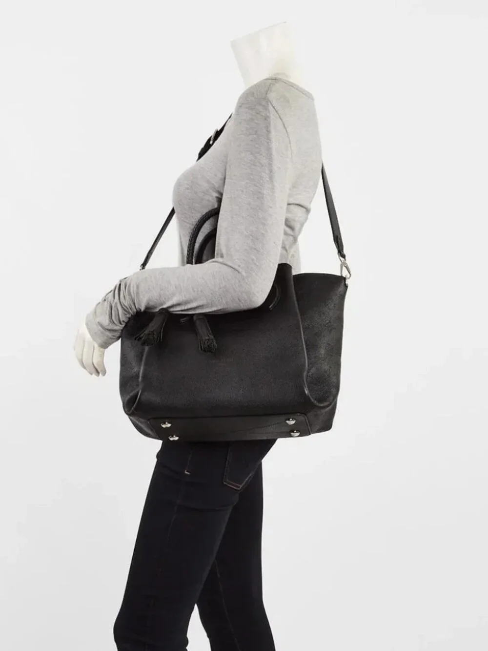 Louis Vuitton Black Mahina Leather Haumea Shoulder Bag